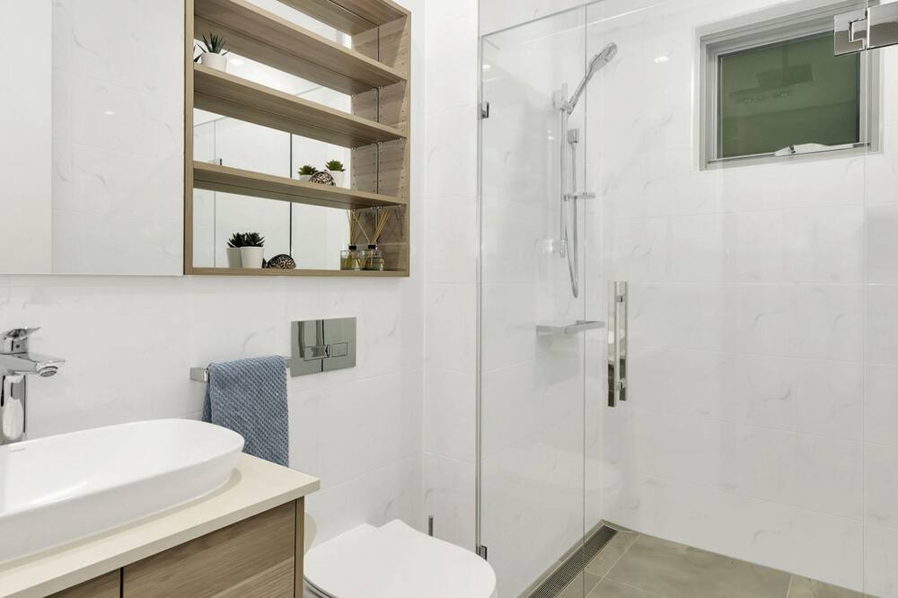 Photo of Bathroom in Currumbin