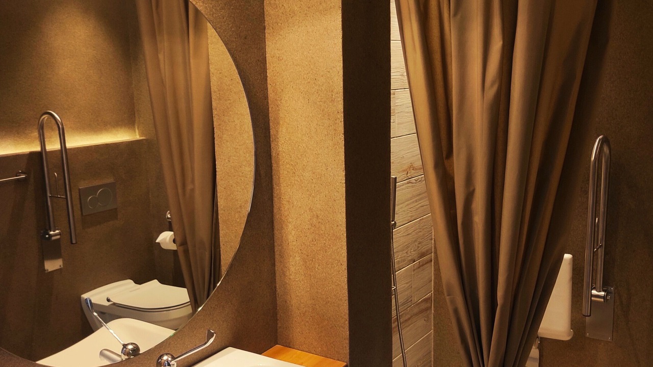 Photo of Bathroom in Karystos