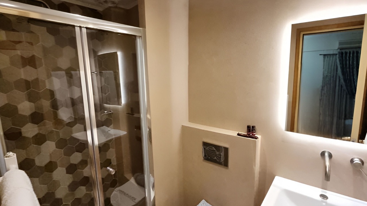 Photo of Bathroom in Delfoi