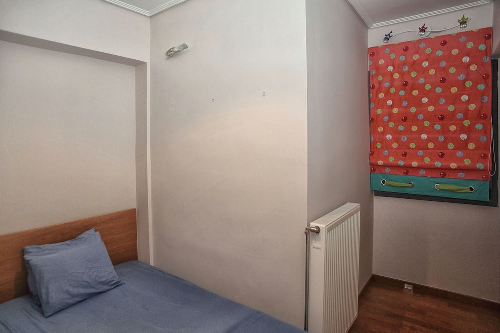 Photo of Bedroom in Elliniko-Argyroupoli