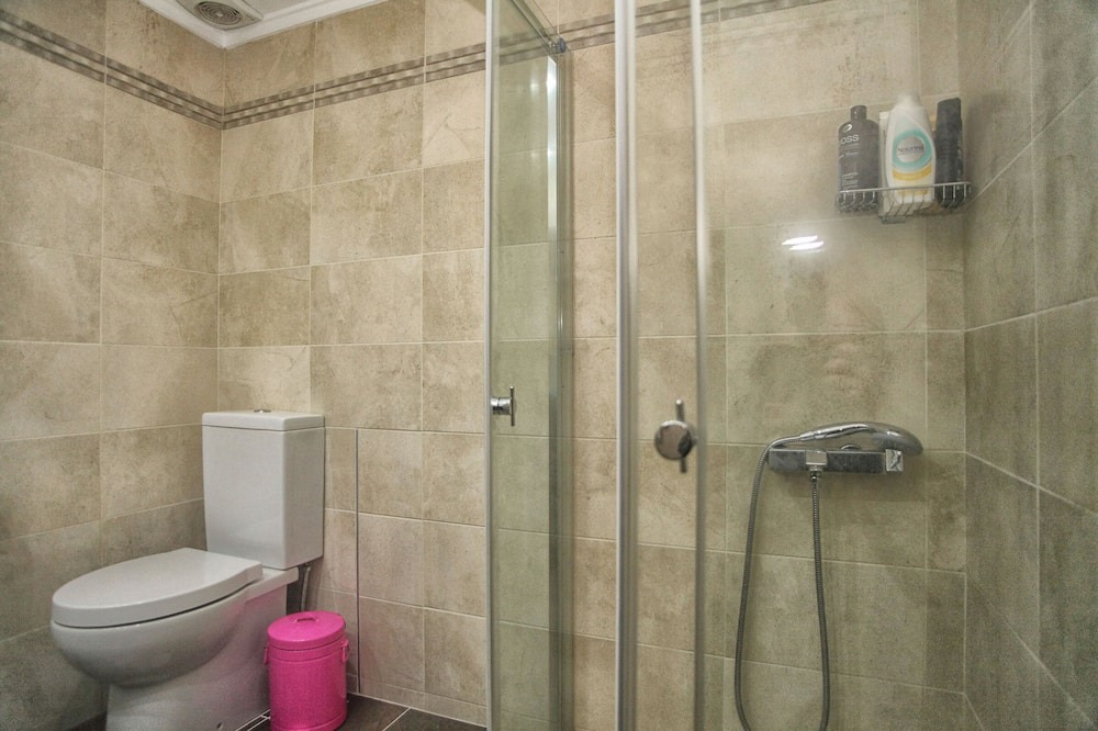 Photo of Bathroom in Elliniko-Argyroupoli