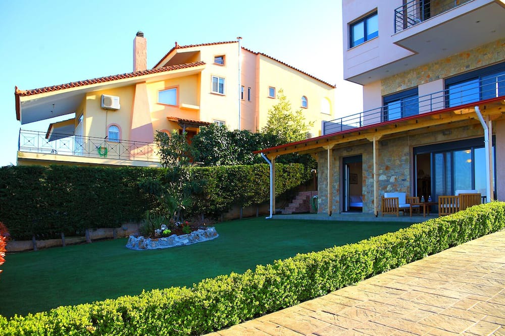 Photo of Outdoor in Theologos