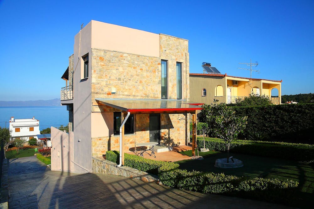Photo of Outdoor in Theologos