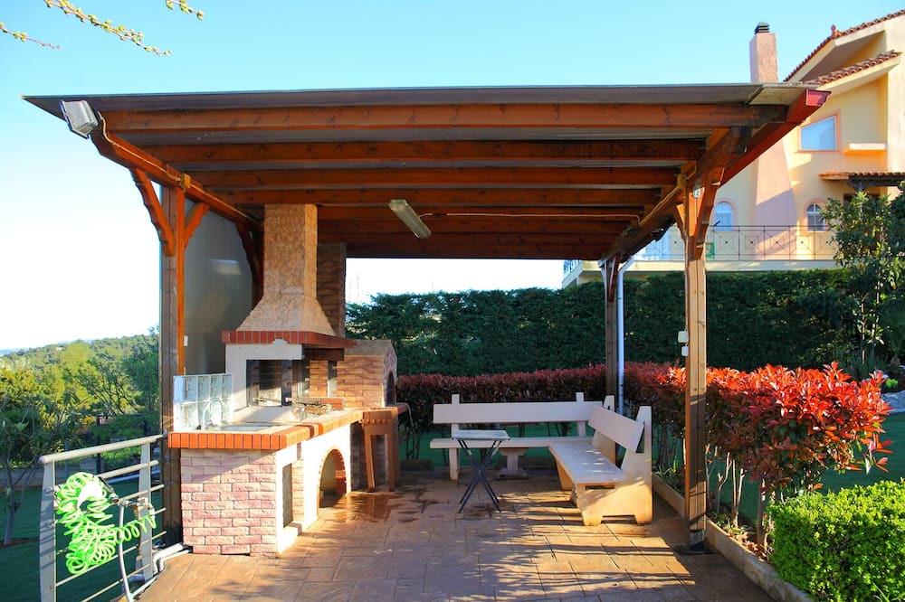 Photo of Patio Balcony in Theologos