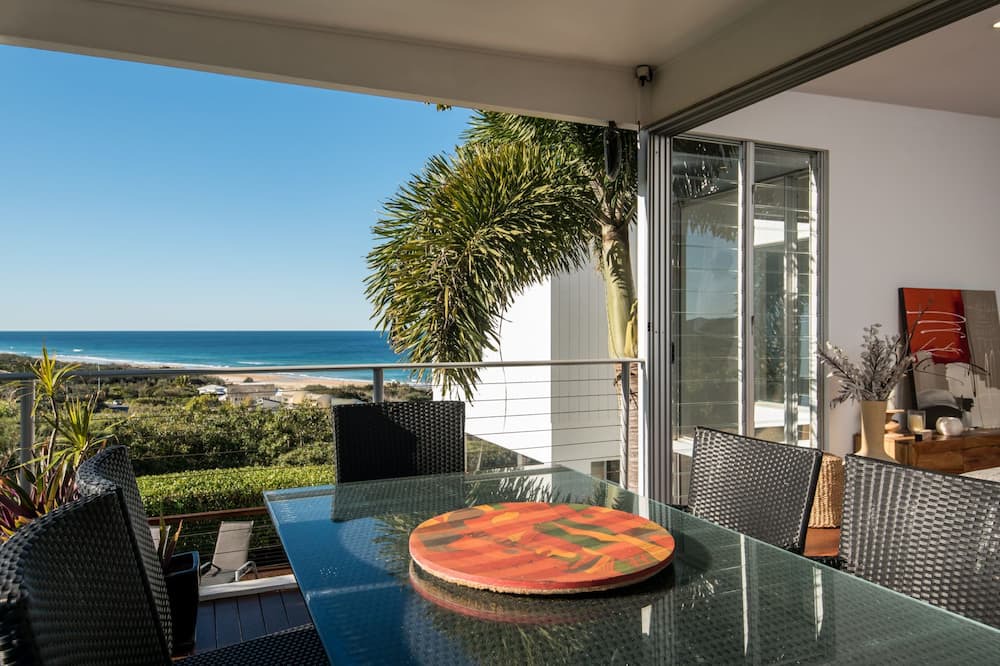 Photo of Patio Balcony in Castaways Beach