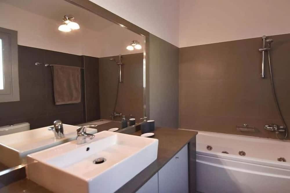 Photo of Bathroom in Filopappou