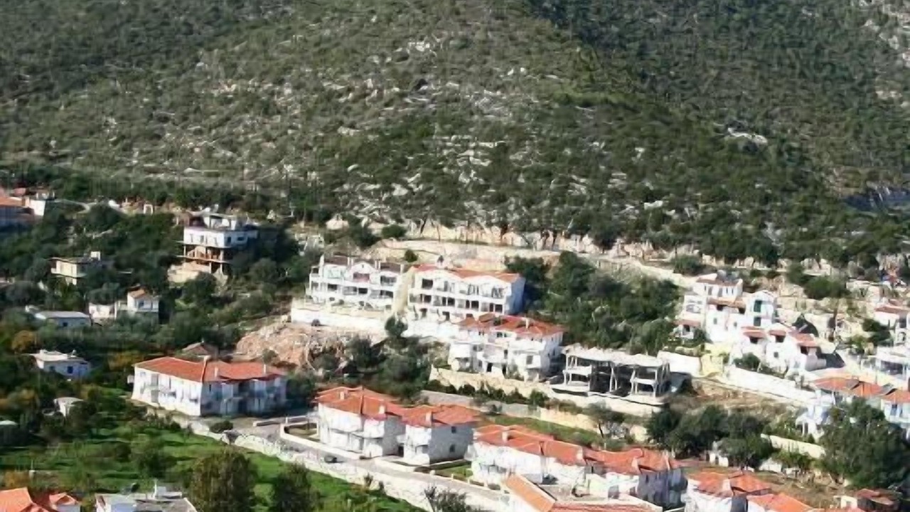 Photo of Others in Tiros