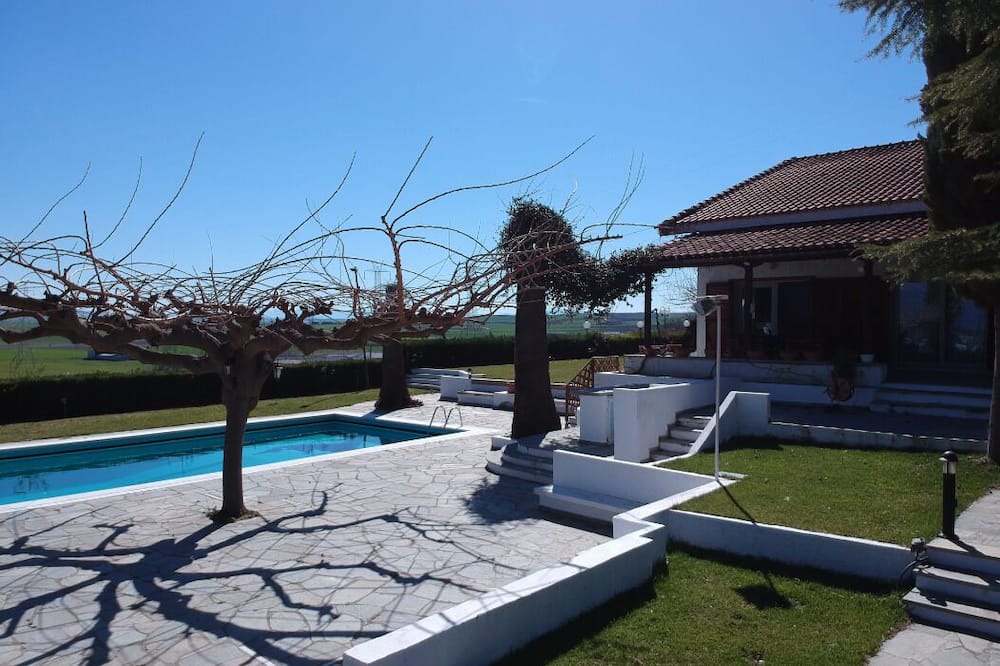 Photo of Outdoor in Larissa