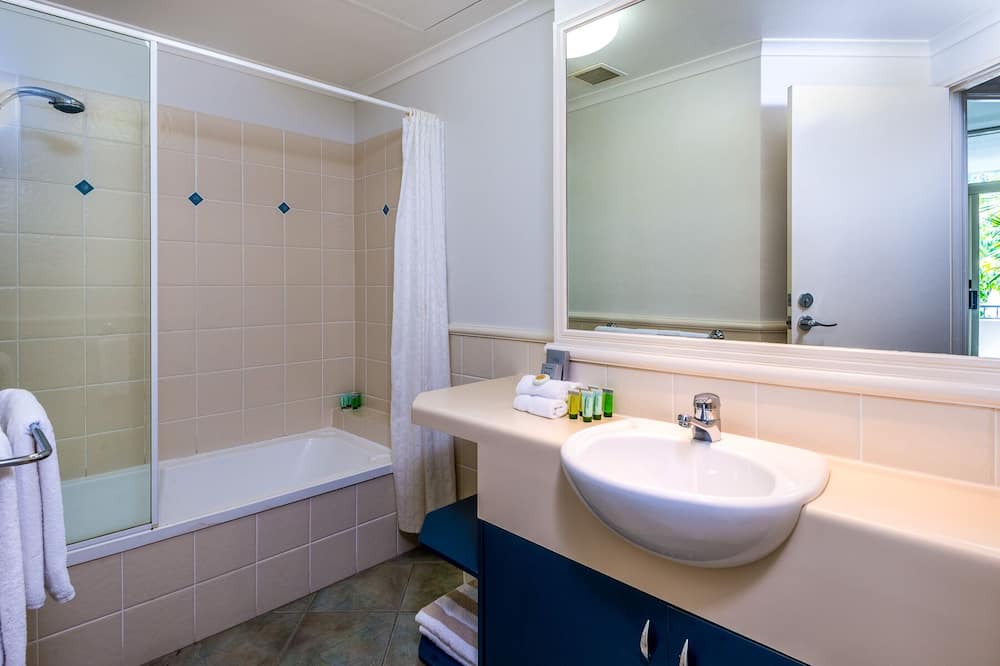 Photo of Bathroom in Palm Cove
