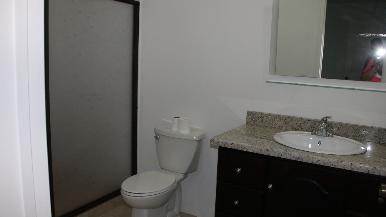 Photo of Bathroom in Cajon