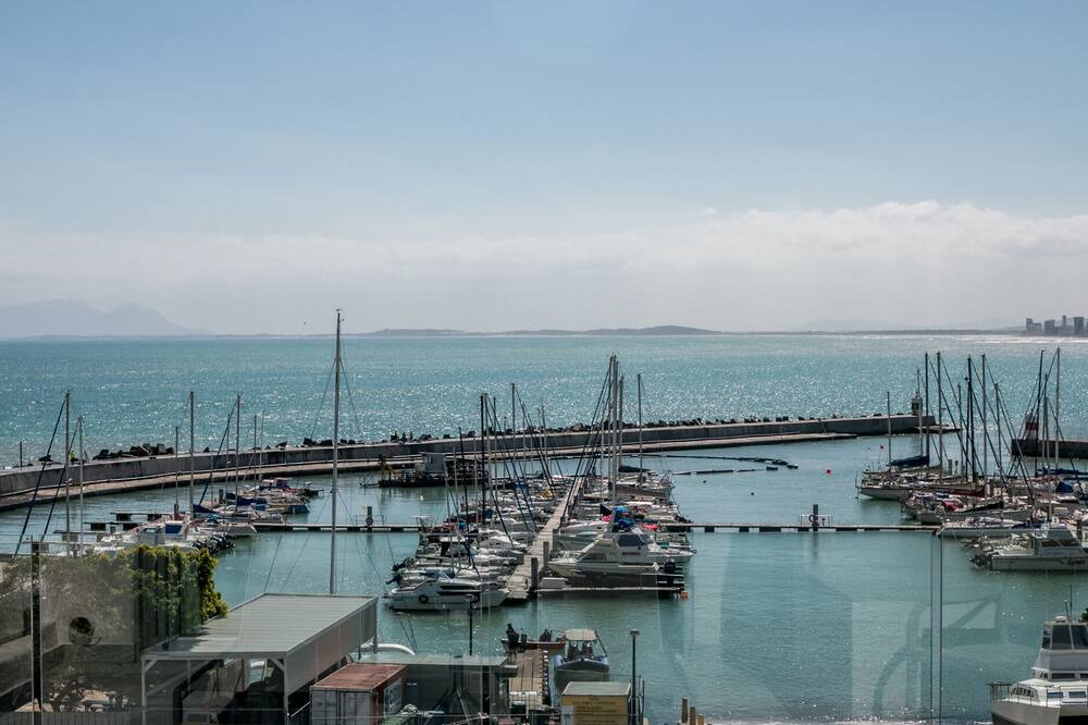 Photo of Outdoor in Gordons Bay Central