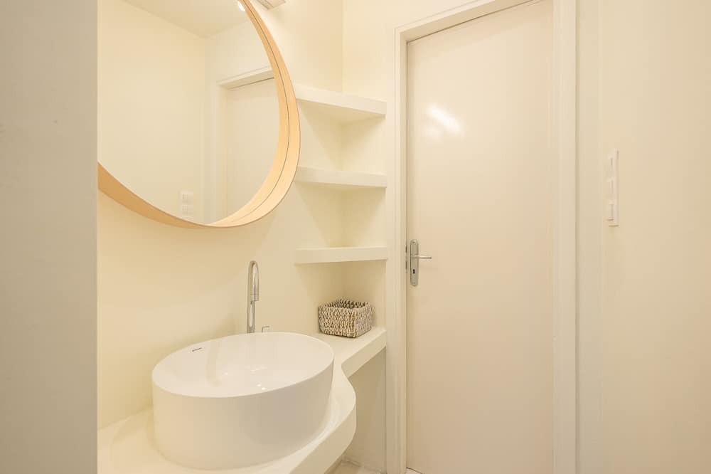 Photo of Bathroom in Plaka