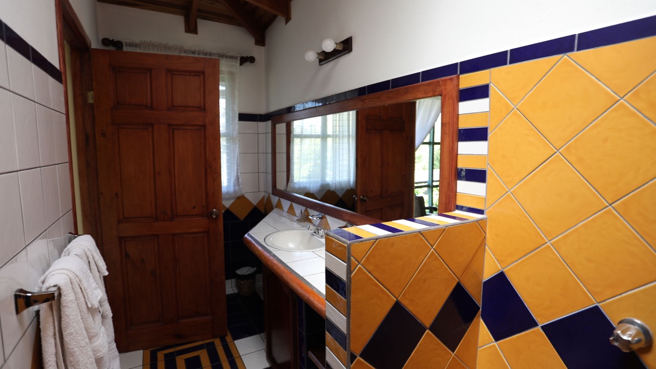 Photo of Bathroom in Escazu