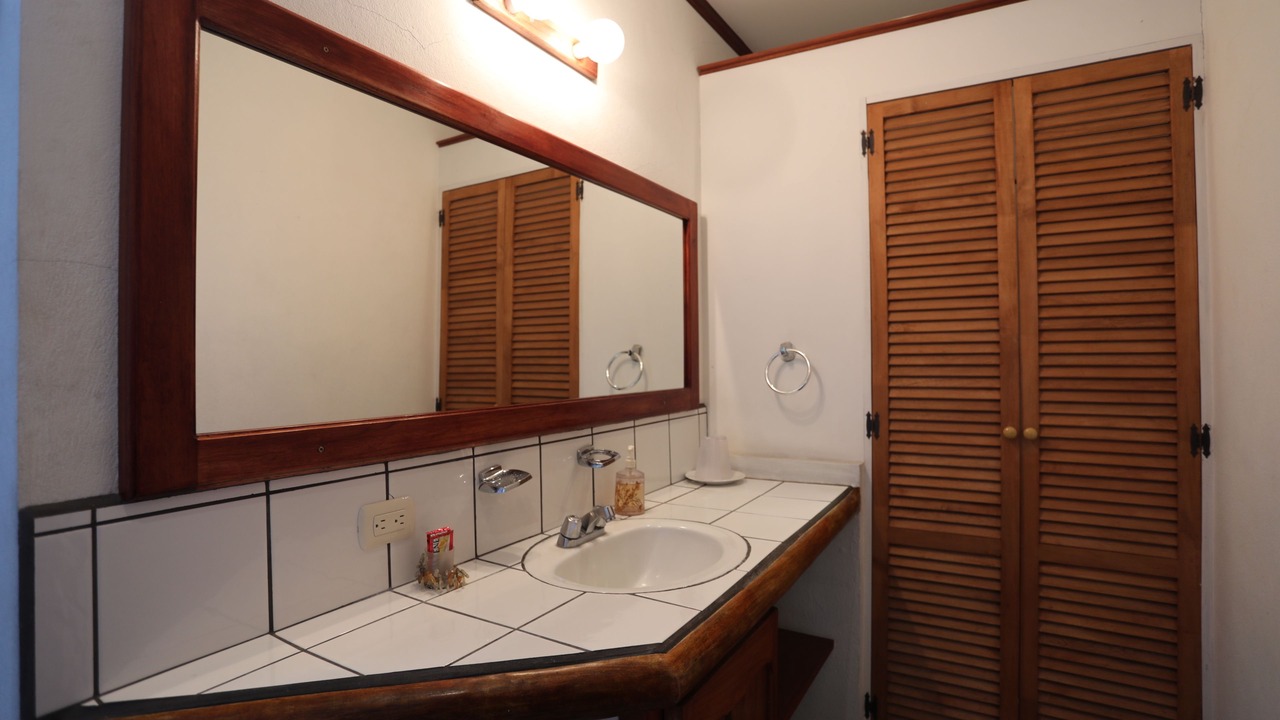 Photo of Bathroom in Escazu