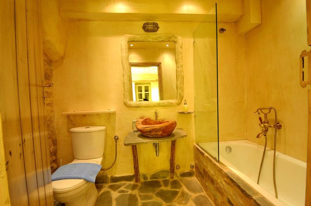 Photo of Bathroom in Papigo