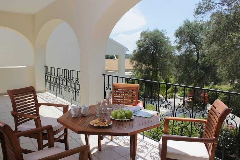 Photo of Patio Balcony in Makratika