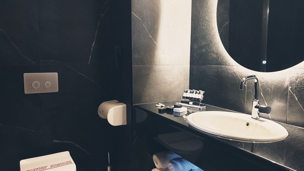 Photo of Bathroom in Thermi