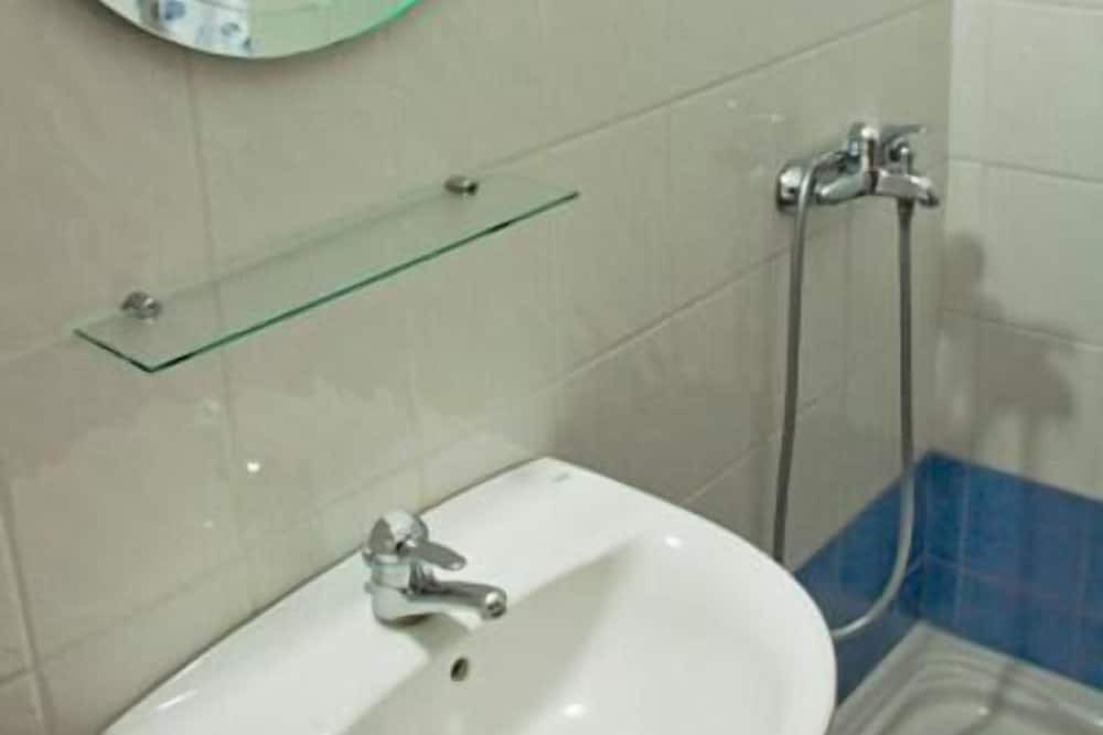 Photo of Bathroom in Kanapitsa