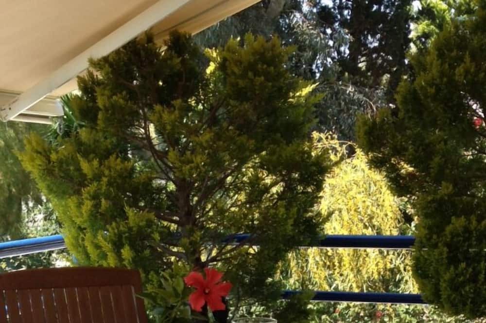 Photo of Patio Balcony in Saronida