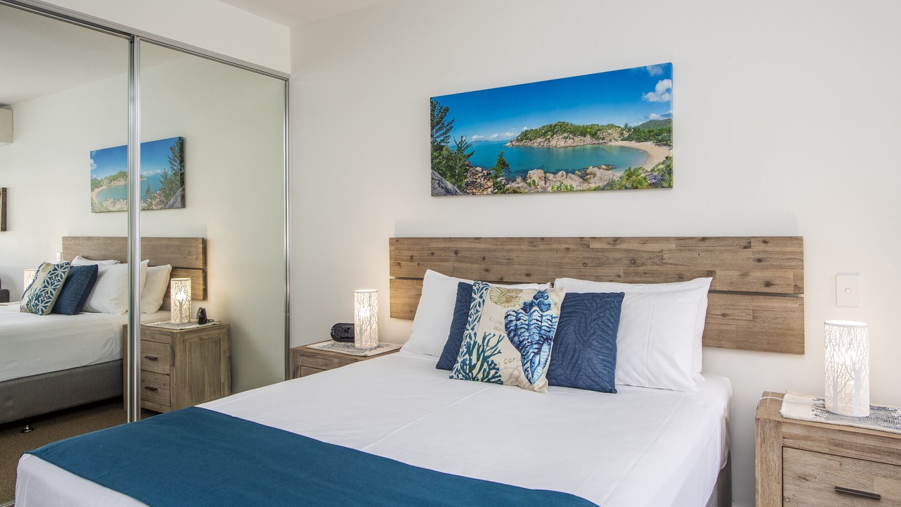 Photo of Bedroom in Nelly Bay