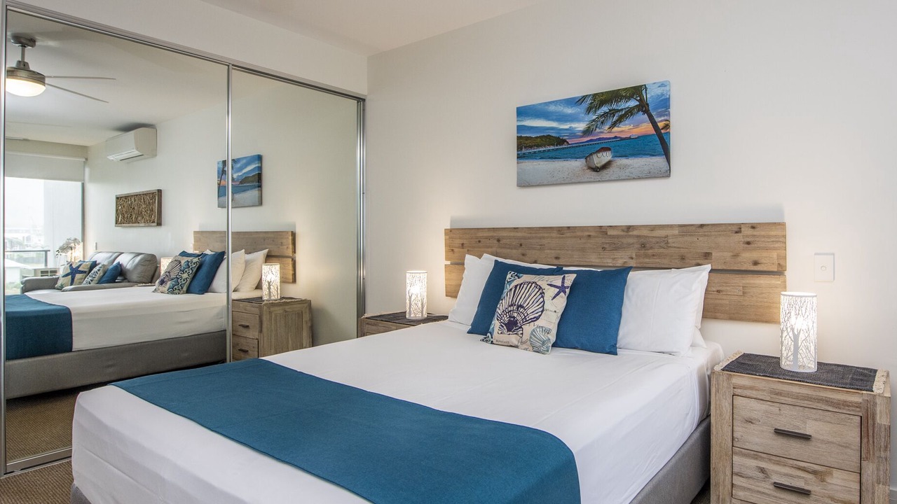 Photo of Bedroom in Nelly Bay