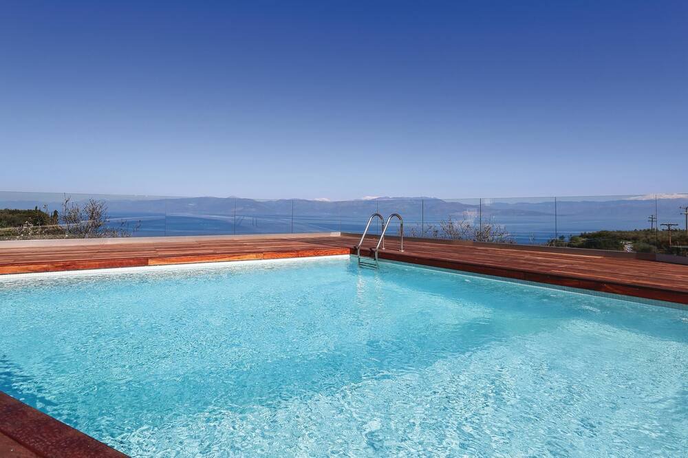 Photo of Outdoor in Paralia Porovitsis