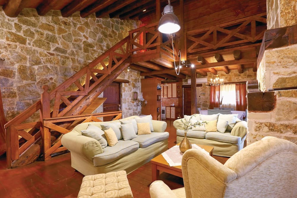 Photo of Bedroom in Paralia Porovitsis