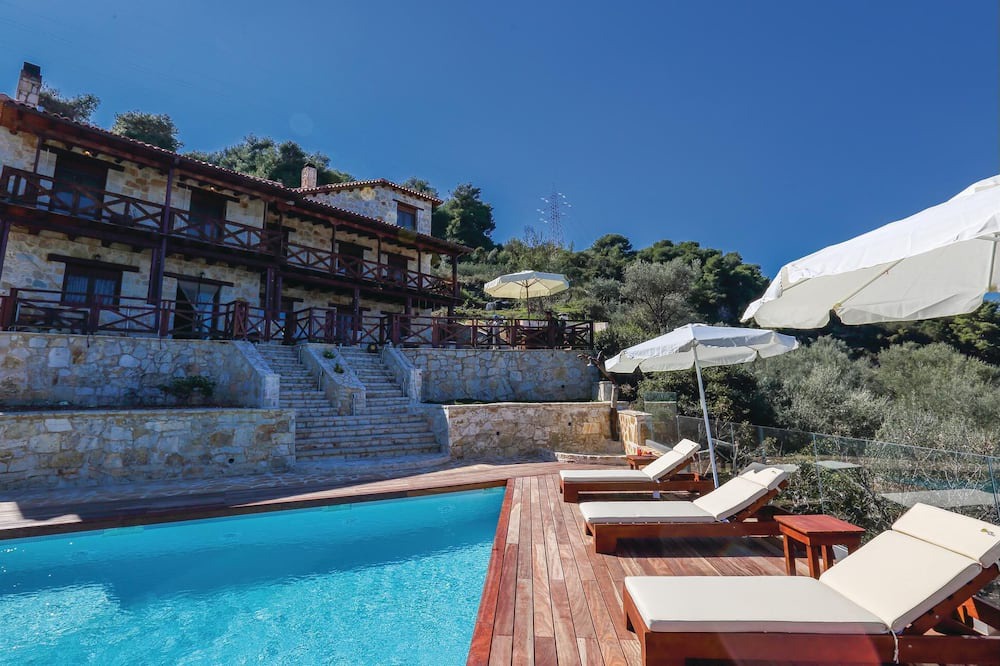 Photo of Outdoor in Paralia Porovitsis