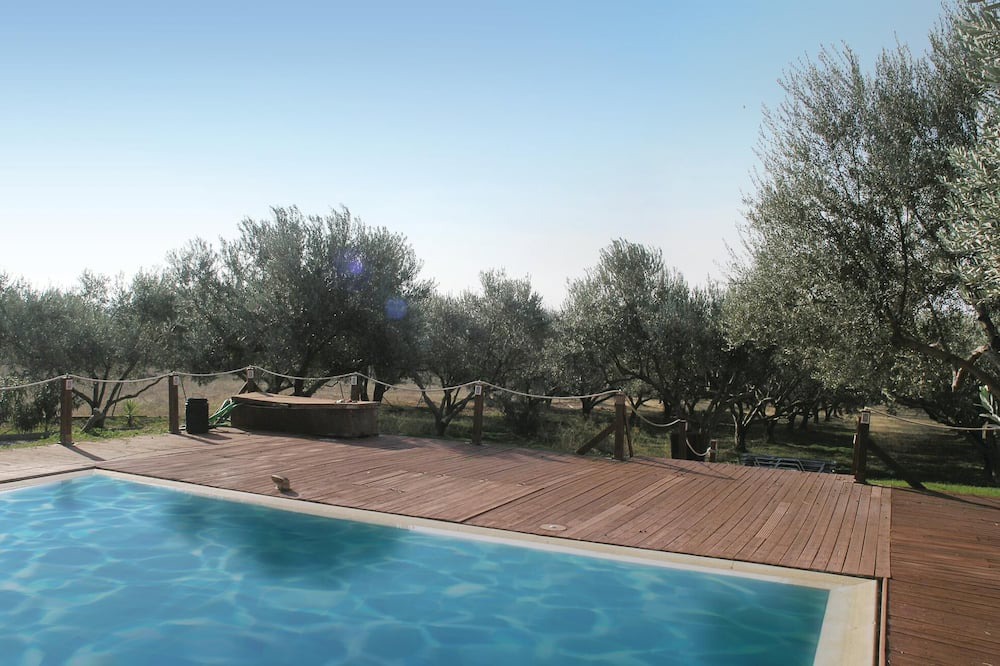 Photo of Outdoor in Eretria