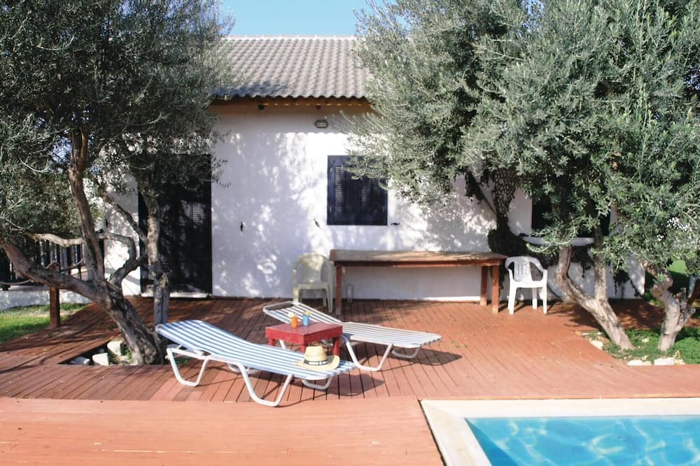 Photo of Outdoor in Eretria