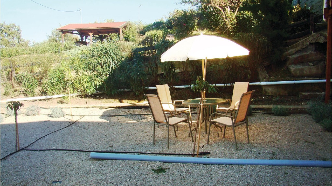 Photo of Outdoor in Molos