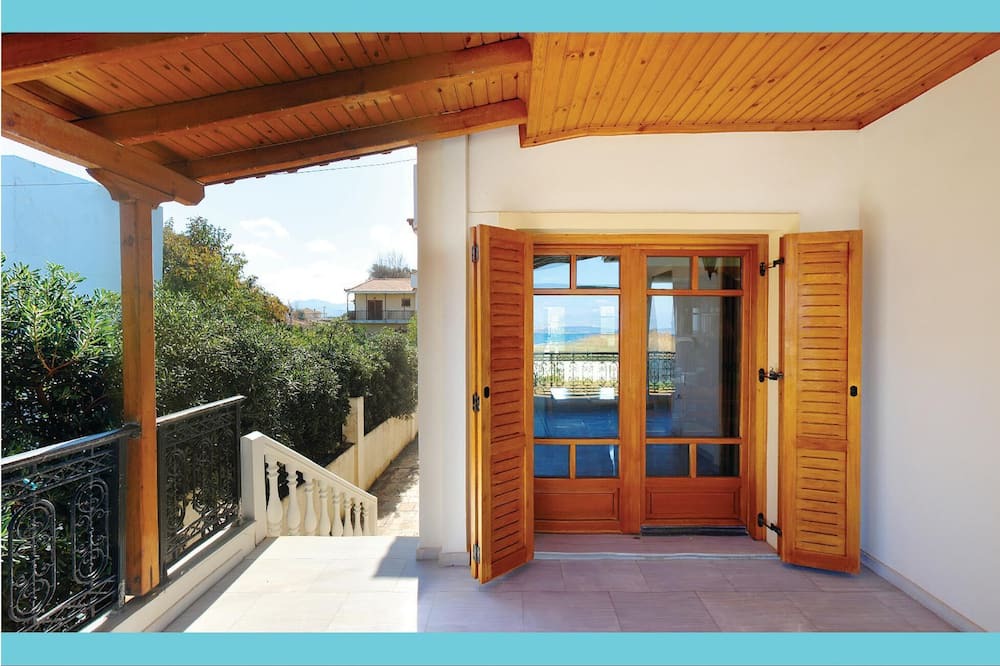 Photo of Others in Assos-Lechaio