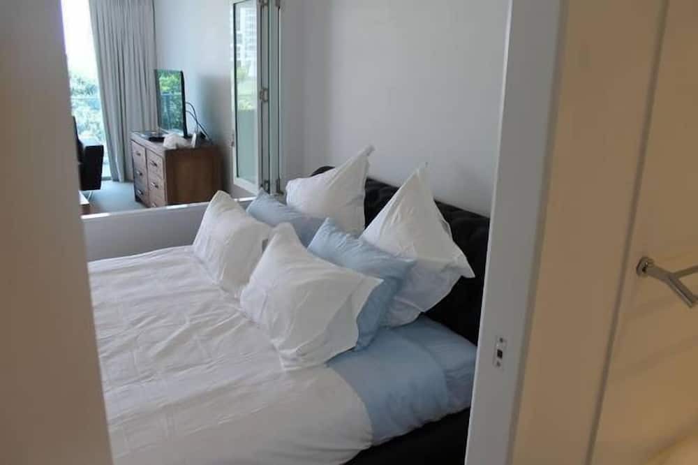 Photo of Bedroom in Biggera Waters