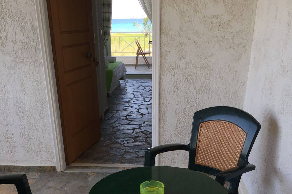 Photo of Patio Balcony in Velon
