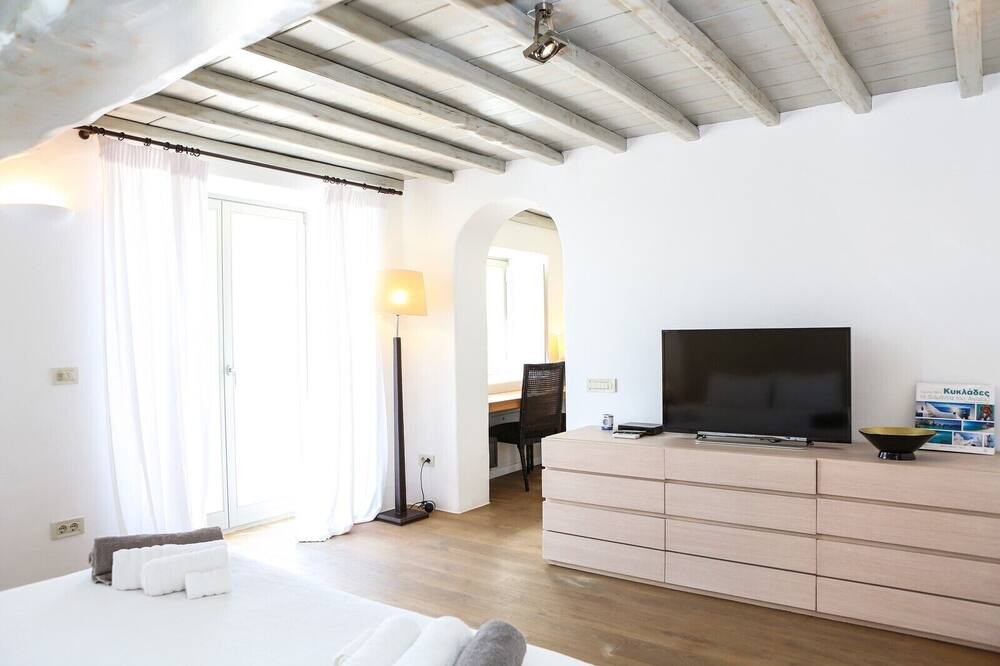 Photo of Bedroom in Agios Stefanos