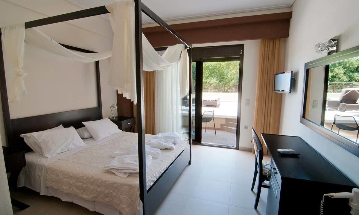 Photo of Bedroom in Karavostasi