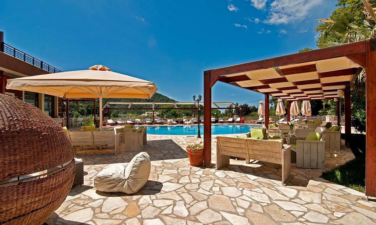 Photo of Patio Balcony in Karavostasi