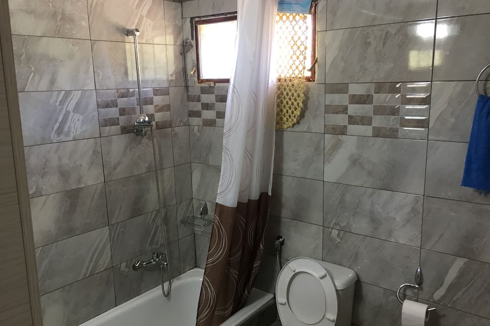 Photo of Bathroom in Loutraki-Agioi Theodoroi