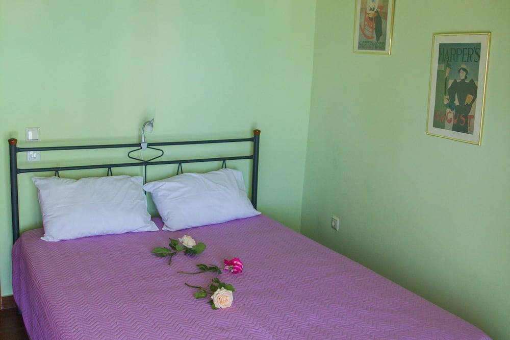 Photo of Bedroom in Melissi