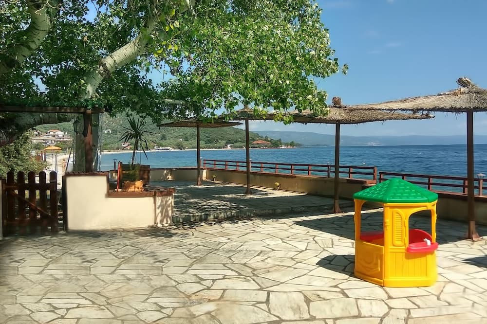 Photo of Patio Balcony in Pella Region