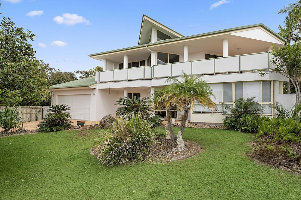 Photo of Outdoor in Castaways Beach