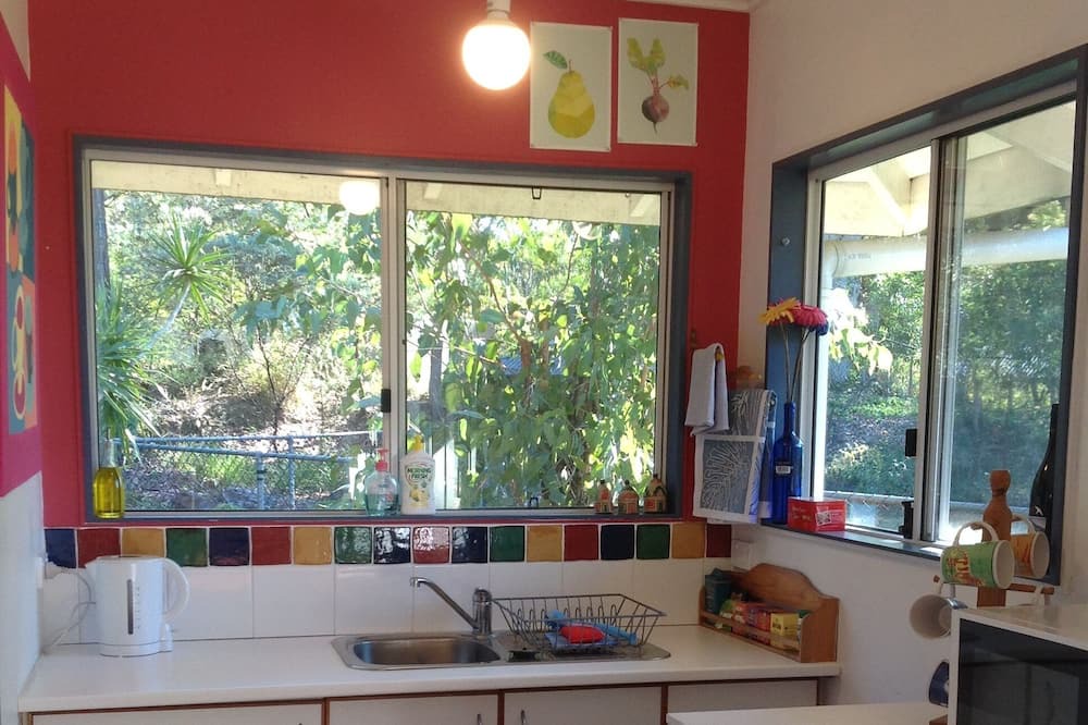 Photo of Kitchen in Kenmore Hills