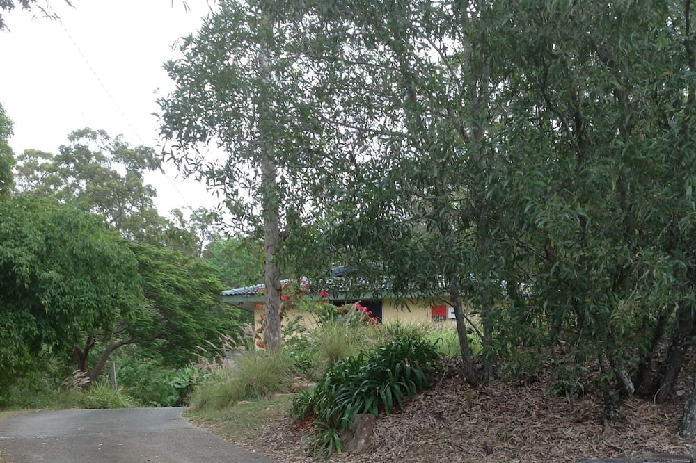 Photo of Outdoor in Kenmore Hills
