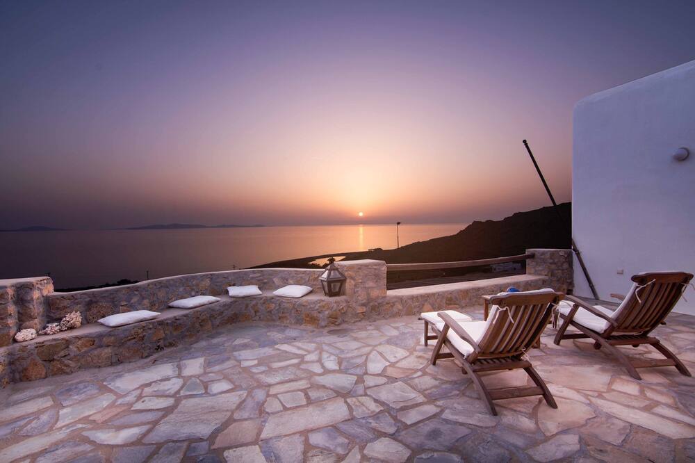 Photo of Patio Balcony in Houlakia