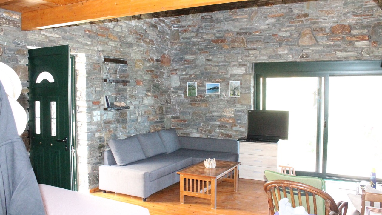 Photo of Livingroom in Petries