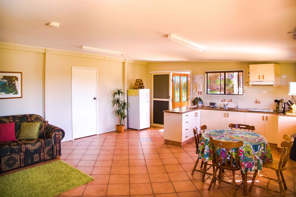 Photo of Livingroom in Hay Point