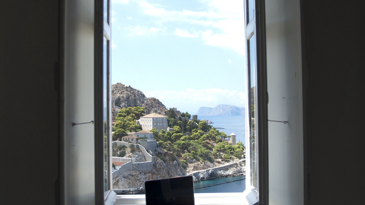 Photo of Others in Hydra
