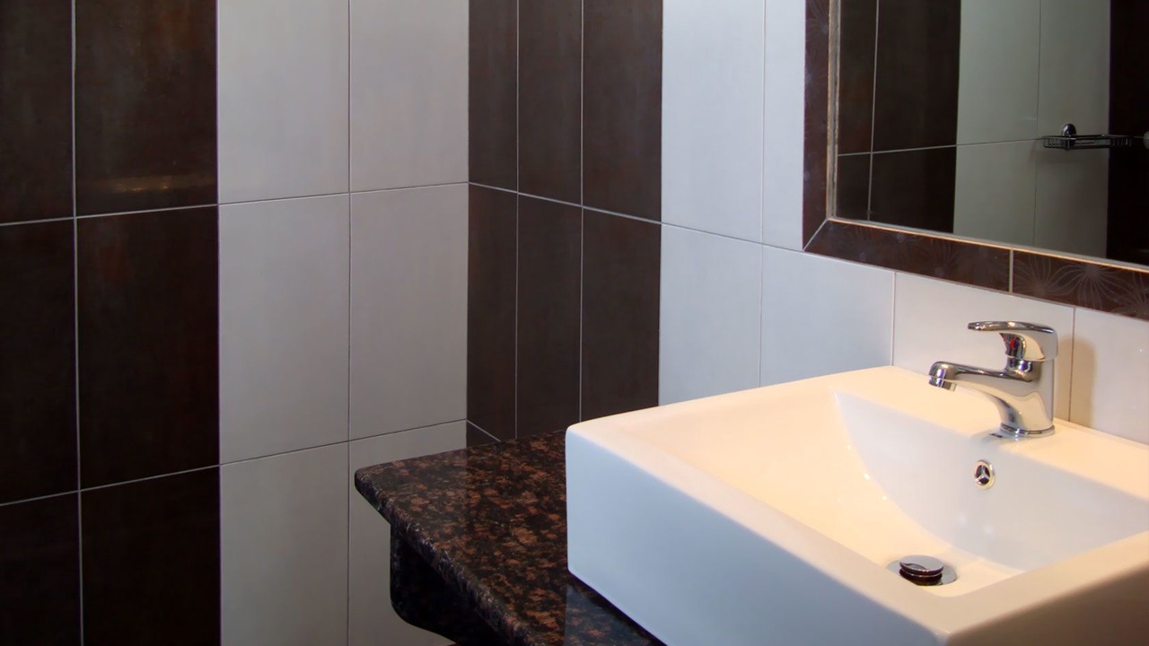 Photo of Bathroom in Ornos
