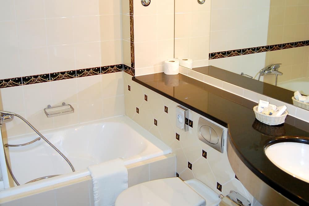 Photo of Bathroom in Lakopetra