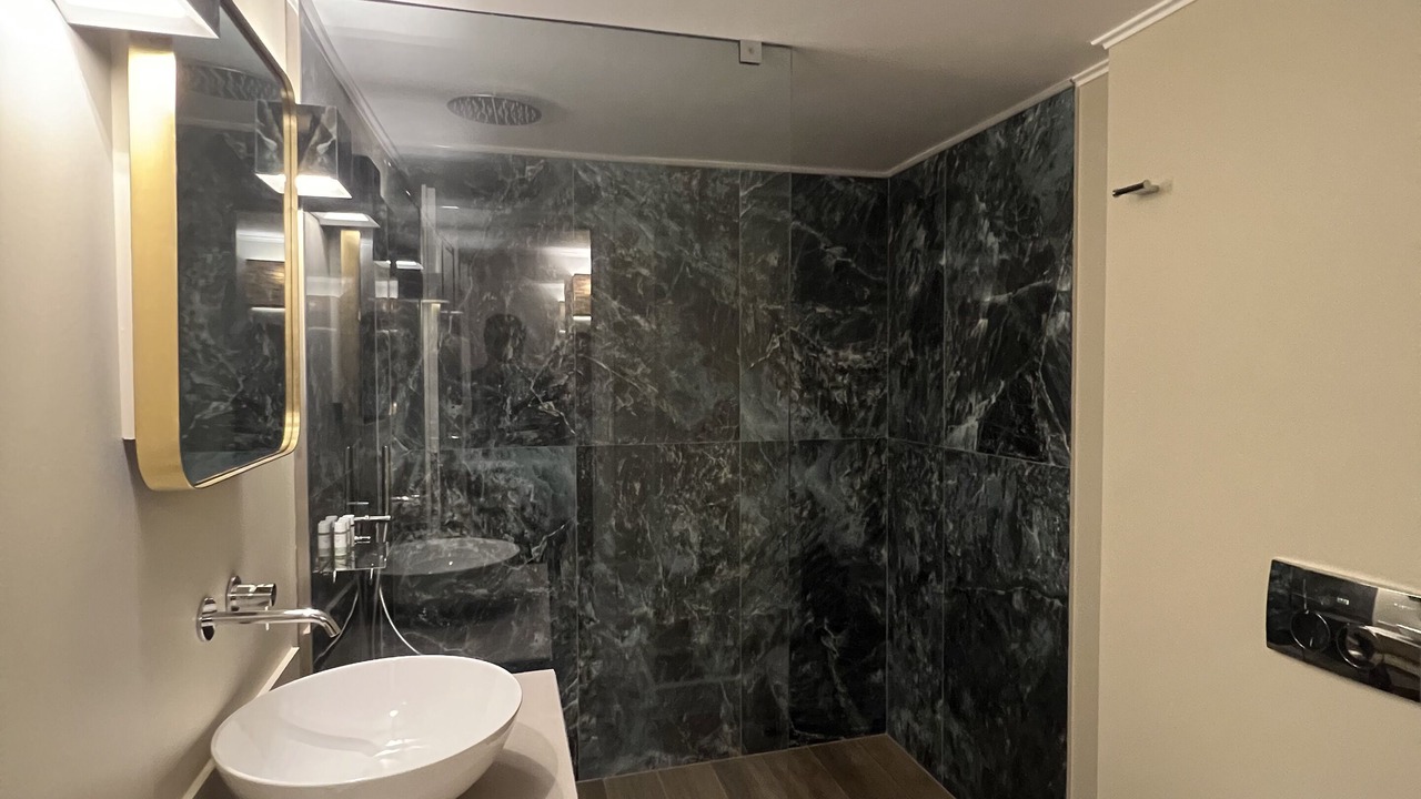 Photo of Bathroom in Gythio